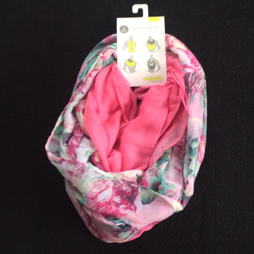 NWT Two Scarves that Loop